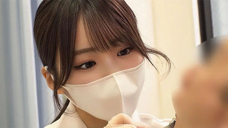 依本しおり | 快感必至！巨乳と素人の融合美 激エロ場面カット-1